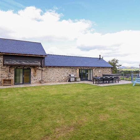 Y Beudy The Dairy Villa Oswestry Bagian luar foto